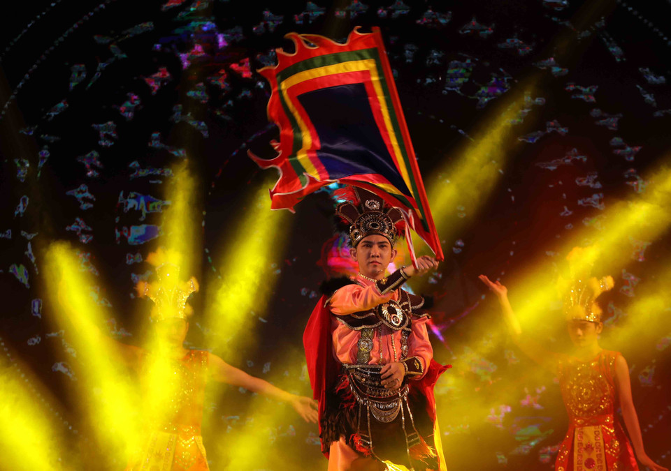 Các tiết mục nghệ thuật của nghệ sỹ Việt Nam tại chương trình giao lưu. (Ảnh: Nhật Anh/TTXVN)