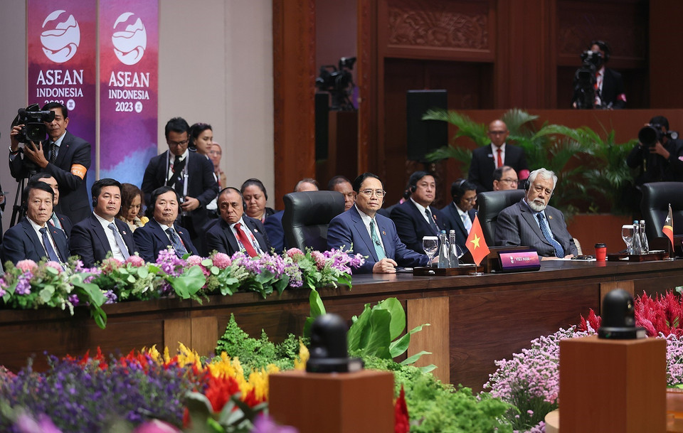 Thủ tướng Phạm Minh Chính và các thành viên đoàn Việt Nam tham dự Hội nghị Cấp cao ASEAN-Hoa Kỳ lần thứ 11. (Ảnh: Dương Giang/TTXVN)