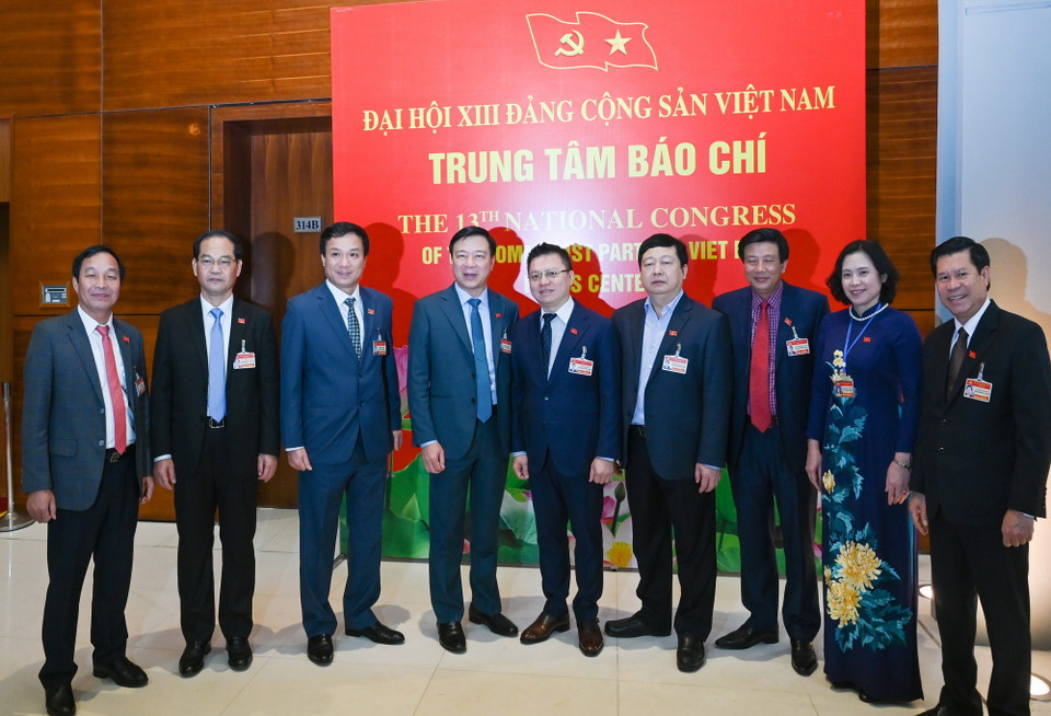  Các đại biểu dự phiên họp chiều 27/1, ngày làm việc thứ hai của Đại hội XIII. (Ảnh: TTXVN)