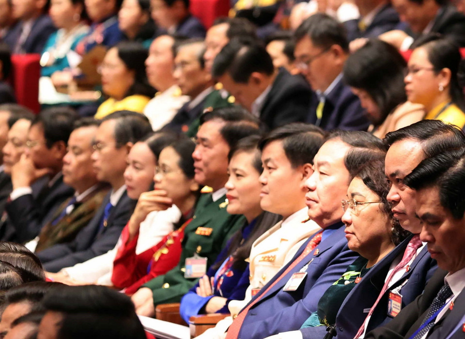 Các đại biểu tham dự ngày làm việc chính thức thứ hai Đại hội XIII của Đảng. (Ảnh: TTXVN)