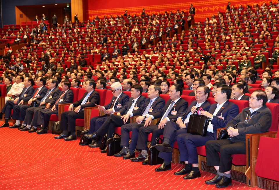 Các đại biểu dự ngày làm việc chính thức thứ hai Đại hội XIII của Đảng. (Ảnh: TTXVN)