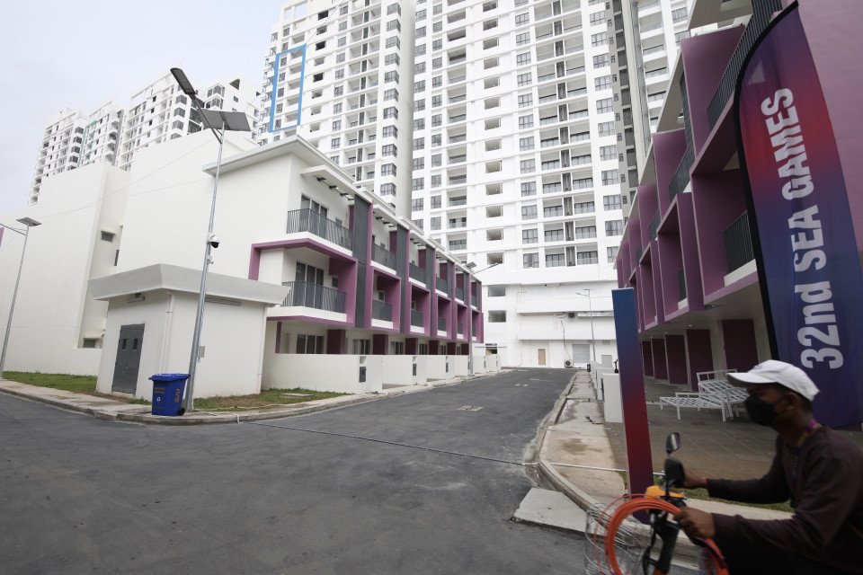 Mỗi đoàn thể thao được xếp một tòa nhà riêng biệt để tiện sinh hoạt. (Ảnh: Minh Quyết/TTXVN)