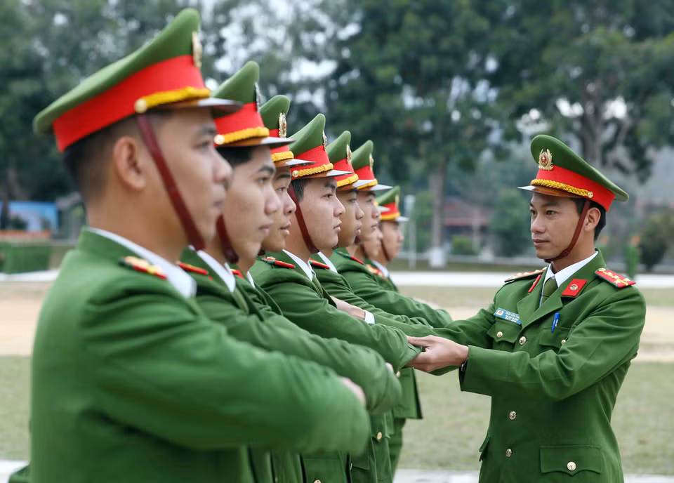 Cán bộ, chiến sỹ Trung đoàn Cảnh sát Cơ động Tây Bắc tập luyện diễu hành để Kỷ niệm 70 năm chiến thắng Điện Biên Phủ (7/5/1954-7/5/2024). (Ảnh: Phạm Kiên/TTXVN)