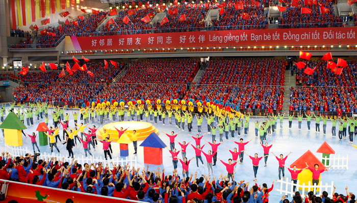 Chương trình nghệ thuật đặc sắc chào mừng Đại hội Liên hoan. (Ảnh: Dương Giang/TTXVN)