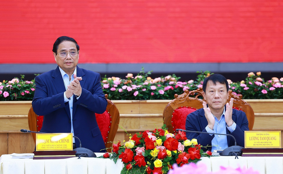 Thủ tướng Phạm Minh Chính chủ trì Hội nghị đảm bảo an ninh trật tự phục vụ phát triển kinh tế-xã hội các tỉnh Tây Nguyên.(Ảnh: Dương Giang/TTXVN)