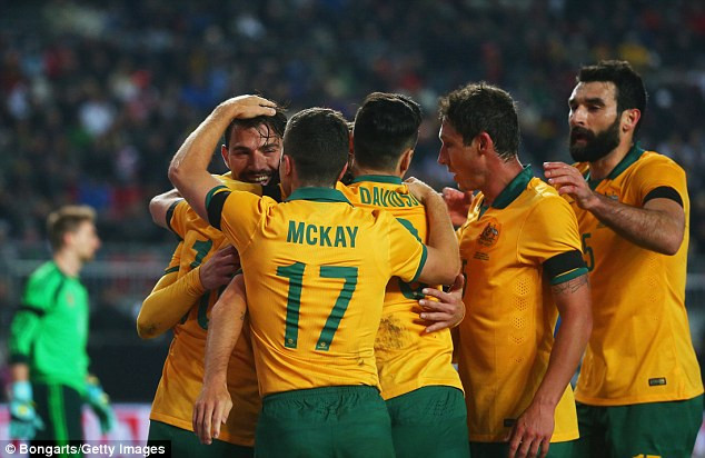 ... James Troisi đã mang về bàn gỡ hòa 1-1 cho Australia.