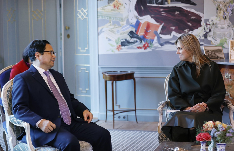 Thủ tướng Phạm Minh Chính gặp Hoàng hậu Hà Lan Máxima.(Ảnh: Dương Giang/TTXVN)