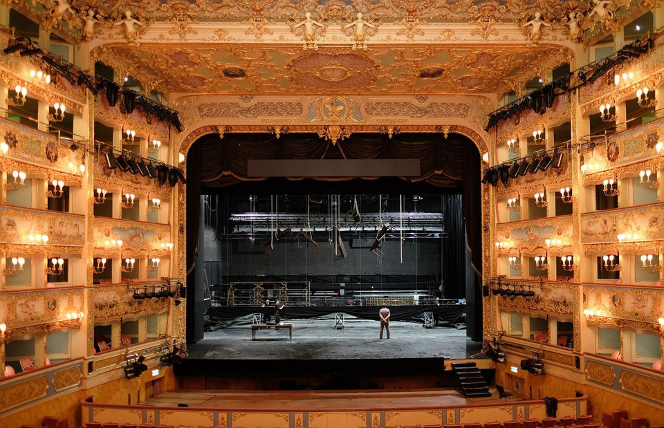 Bên trong nhà hát Teatro La Fenice, một trong những nhà hát opera nổi tiếng nhất ở Italy. (Nguồn: NatGeo)