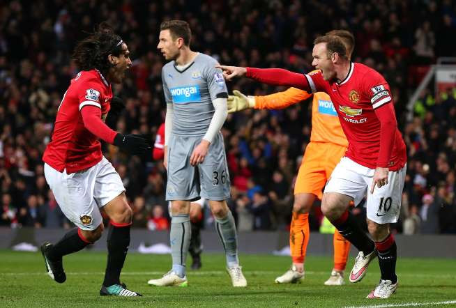 Rooney lập cú đúp giúp M.U đánh bại Newcastle 3-1. (Nguồn: Getty)