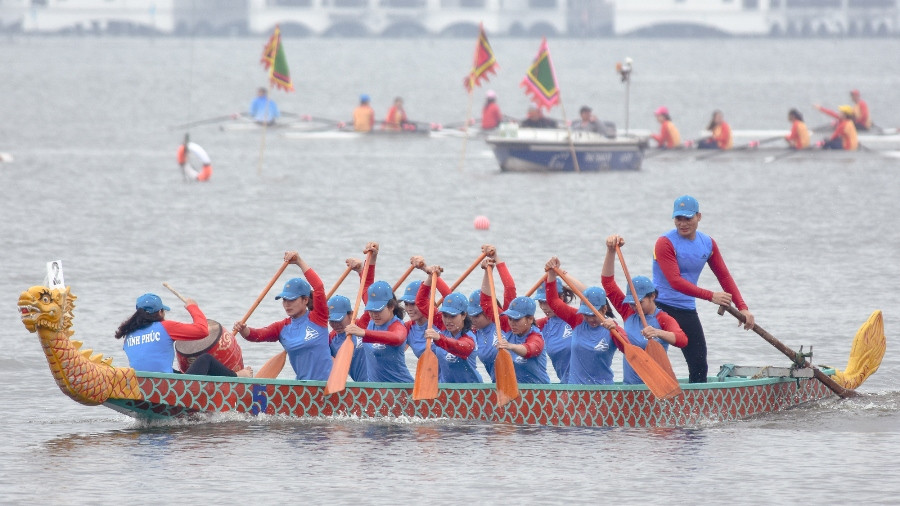 Tổng giá trị giải thưởng tại cuộc thi năm nay là gần 800 triệu đồng. (Ảnh: Việt Hùng/Vietnam+)