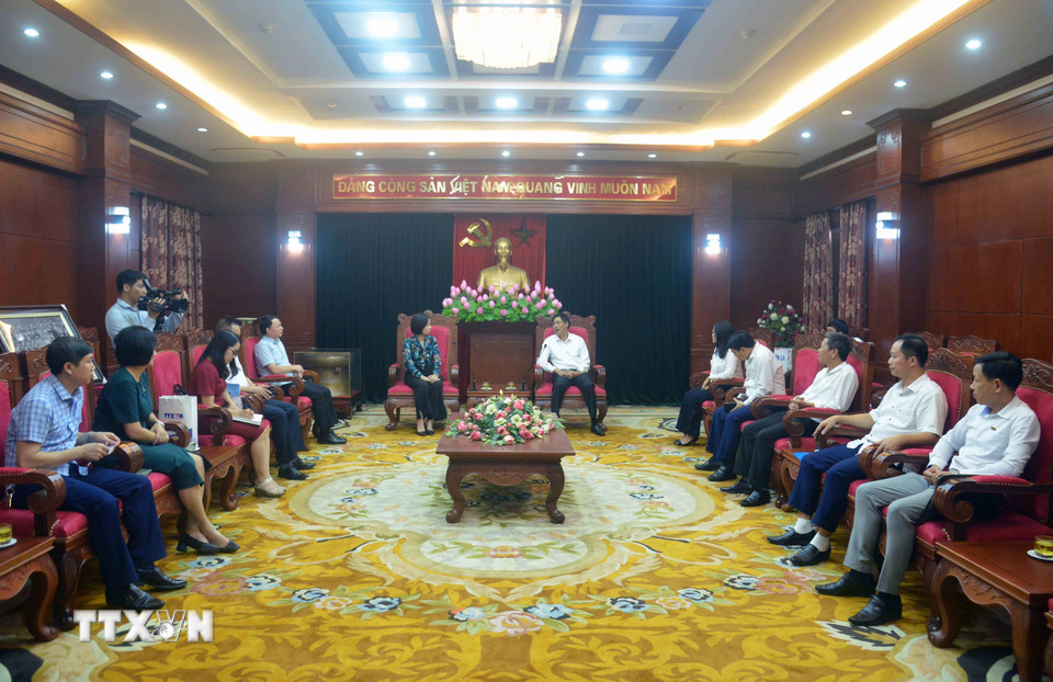 Quang cảnh buổi làm việc. (Ảnh: Quang Quyết/TTXVN)