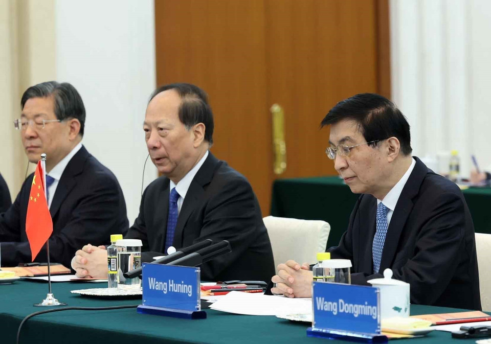 Chủ tịch Chính hiệp toàn quốc Trung Quốc Vương Hộ Ninh phát biểu. (Ảnh: Nhan Sáng/TTXVN)