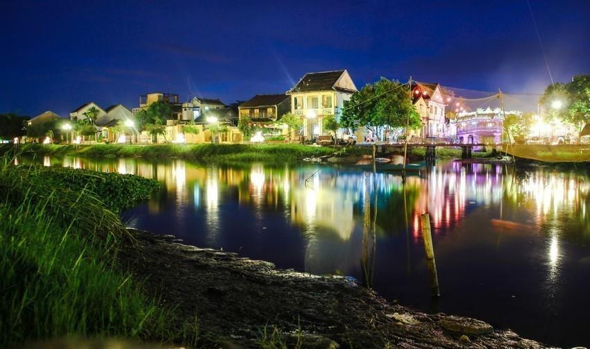 Khu phố cổ Hội An nằm bên bờ sông Hoài. (Ảnh: TTXVN)