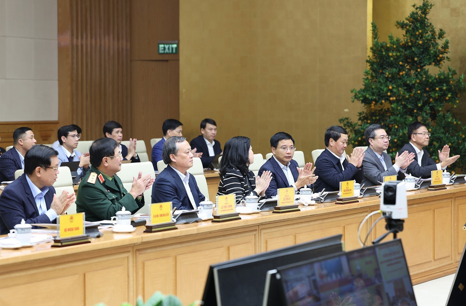 Các thành viên Ban Chỉ đạo cải cách hành chính của Chính phủ tham dự phiên họp. (Ảnh: Dương Giang/TTXVN)