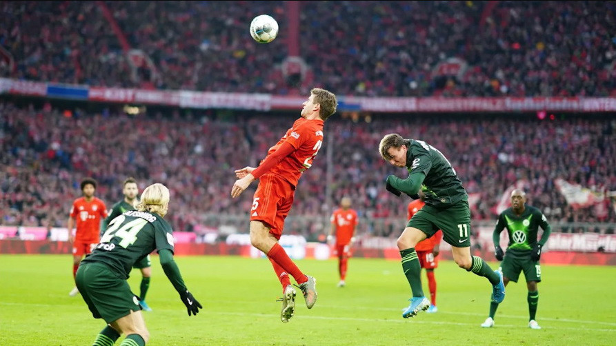 ...để làm quà tặng các cổ động viên món quà Giáng sinh và Năm mới. (Nguồn: fcbayern)