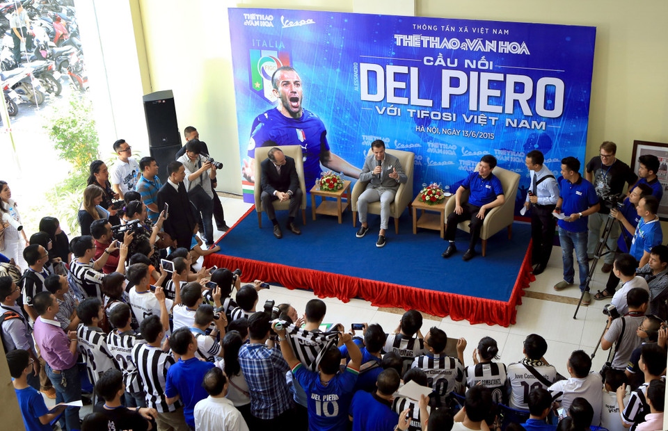 Quang cảnh buổi giao lưu. (Ảnh: Hoàng Hùng/TTXVN)