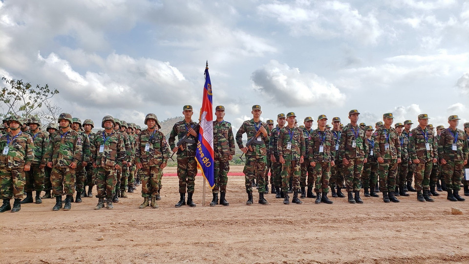 Quân đội Campuchia tại lễ khai mạc diễn tập. (Ảnh: Nguyễn Hùng Vũ/TTXVN)