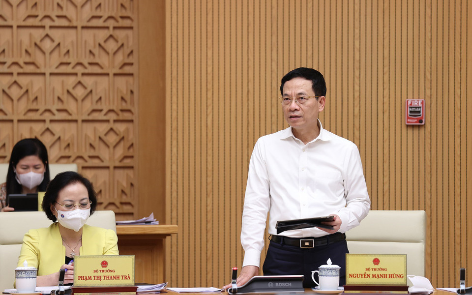 Bộ trưởng Bộ Thông tin và Truyền thông Nguyễn Mạnh Hùng phát biểu. (Ảnh: Dương Giang/TTXVN)