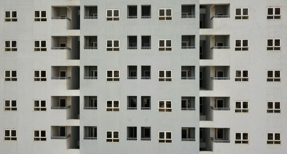 Tòa nhà 30T1, 30T2 ô đất A14 Khu đô thị Nam Trung Yên, quận Cầu Giấy có 1.642 căn hộ có thể đáp ứng chỗ ở cho khoảng 7.000 người, rất thích hợp cho việc trưng dụng làm nơi cách ly. (Ảnh: Thành Đạt/TTXVN)