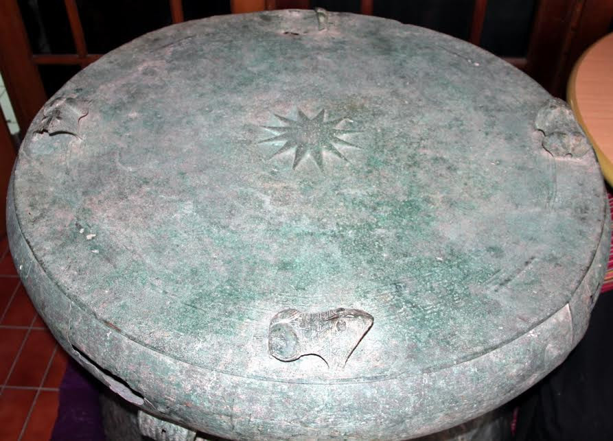 Mặt trống. (Ảnh: Trung Sơn/Vietnam+)