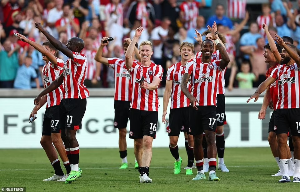 Chiến thắng thuộc về Brentford là hoàn toàn xứng đáng. (Nguồn: Reuters)
