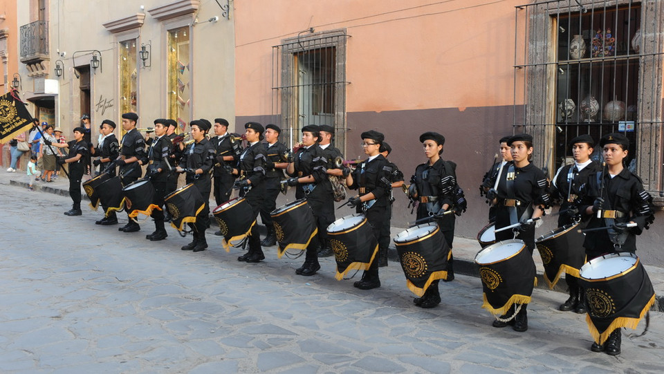 Lễ diễu hành .(Ảnh: Việt Hùng)