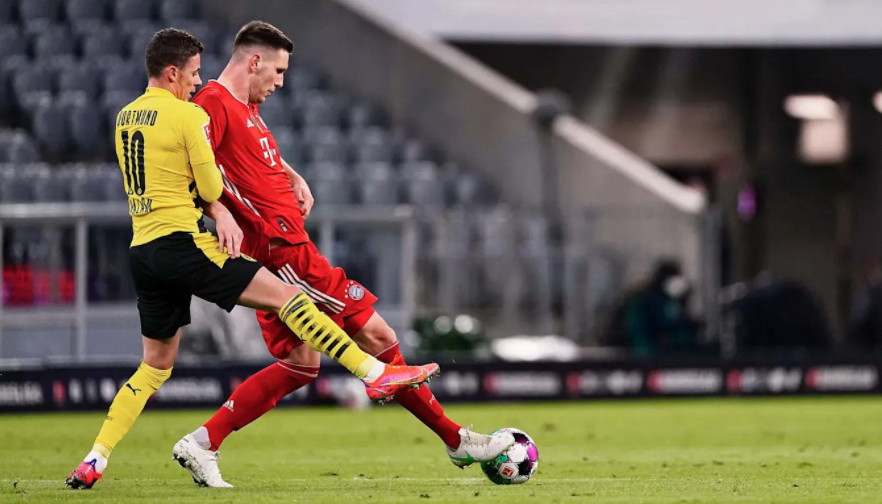 Tuy nhiên, Bayern nhanh chóng lập lại trật tự khi giành quyền kiểm soát thế trận... (Nguồn: FcBayern)