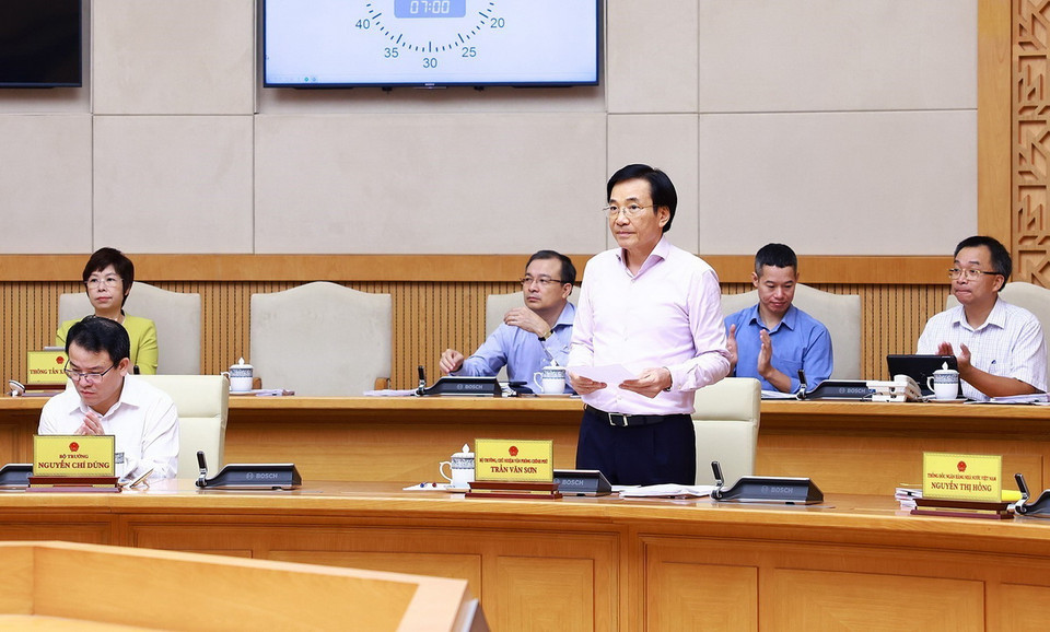 Bộ trưởng, Chủ nhiệm Văn phòng Chính phủ Trần Văn Sơn phát biểu. (Ảnh: Dương Giang/TTXVN)