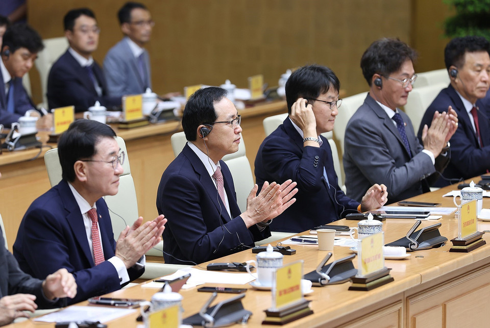 Đại diện các tổ chức, hiệp hội doanh nghiệp Hàn Quốc tại Việt Nam tham dự buổi làm việc. (Ảnh: Dương Giang/TTXVN)