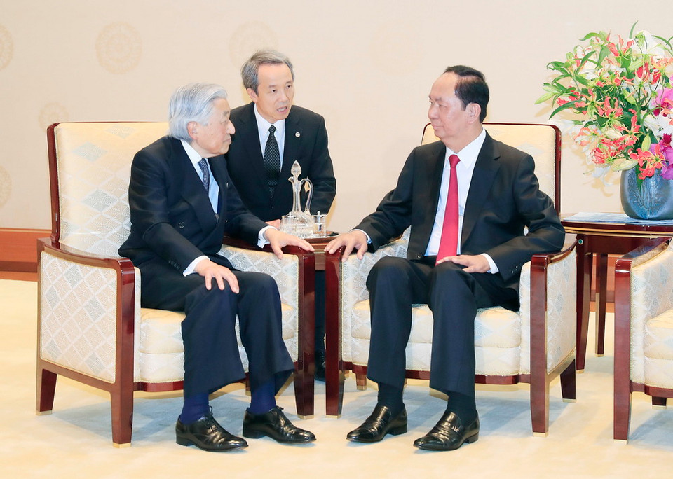 Chủ tịch nước Trần Đại Quang và Phu nhân hội kiến Nhà vua Akihito và Hoàng hậu. (Ảnh: Nhan Sáng/TTXVN)