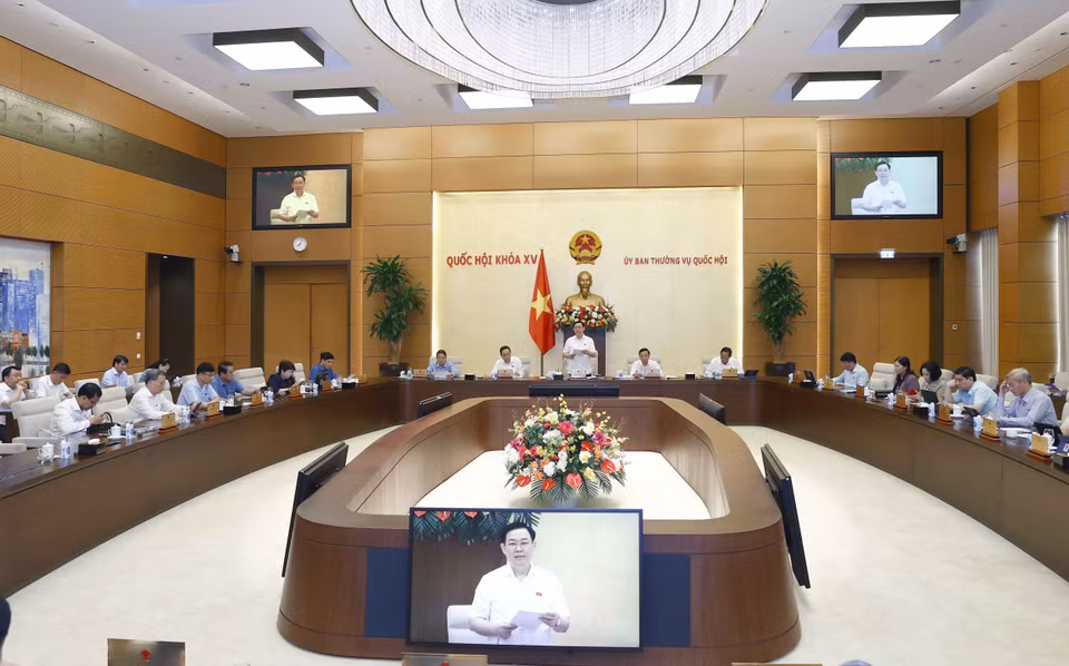 Sáng 15/8, tại Nhà Quốc hội, Chủ tịch Quốc hội Vương Đình Huệ phát biểu khai mạc phiên họp chuyên đề pháp luật tháng 8/2022 của Ủy ban Thường vụ Quốc hội. (Ảnh: Doãn Tấn/TTXVN)