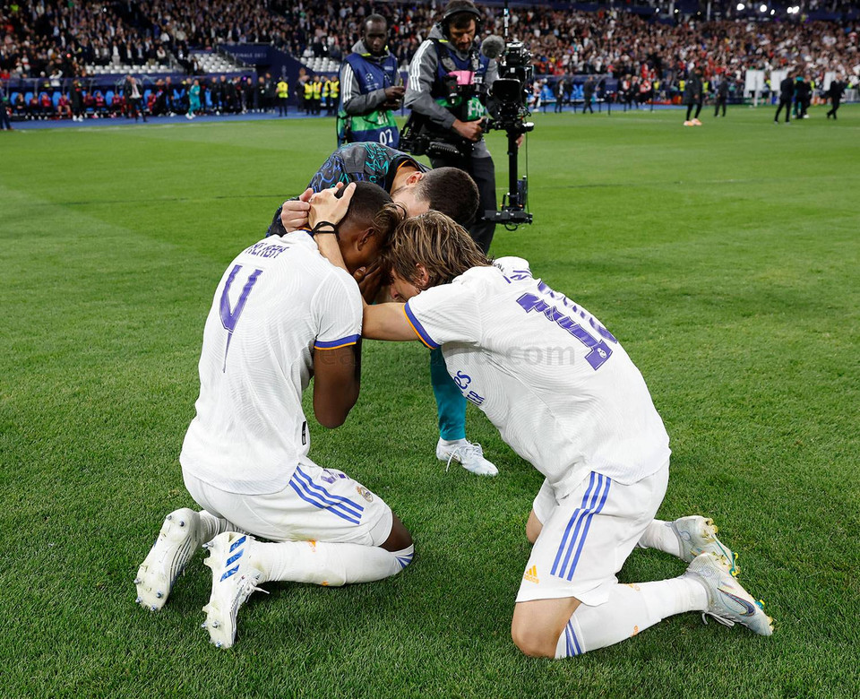 Khi tiếng còi kết thúc vang lên, các cầu thủ Real đã không giấu được cảm xúc. (Nguồn: Realmadrid)