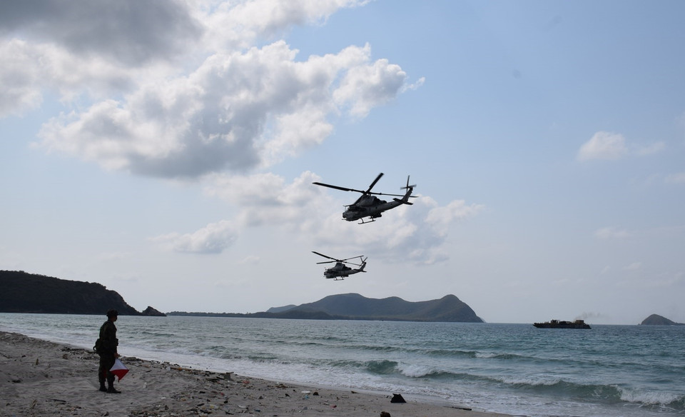 Trực thăng chiến đấu oanh kích. (Ảnh: Sơn Nam/TTXVN)