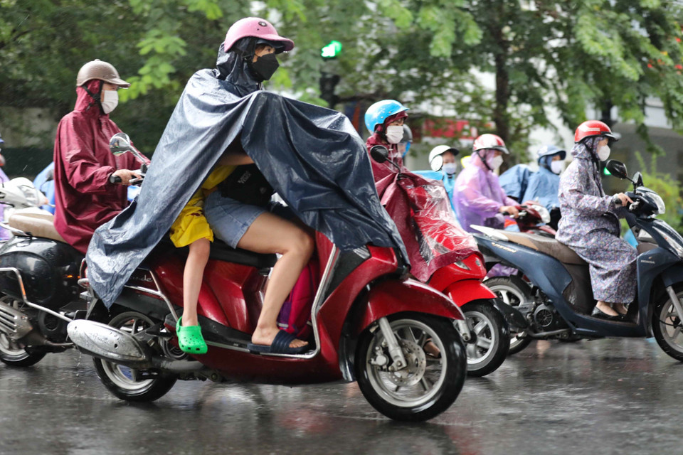 Theo Trung tâm Dự báo Khí tượng Thủy văn Quốc gia, bão số 2 đã suy yếu thành áp thấp nhiệt đới. (Ảnh: Thanh Tùng/TTXVN)