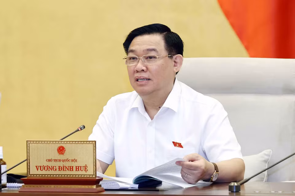 Chủ tịch Quốc hội Vương Đình Huệ phát biểu tại phiên họp. (Ảnh: Doãn Tấn/TTXVN)