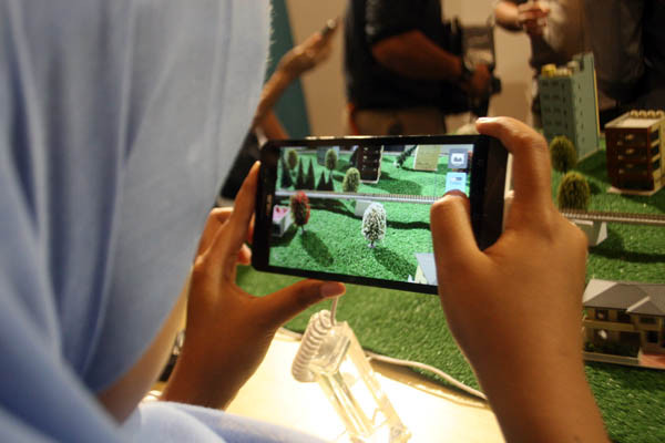 Trải nghiệm Camera. (Ảnh: Trung Hiền/Vietnam+)