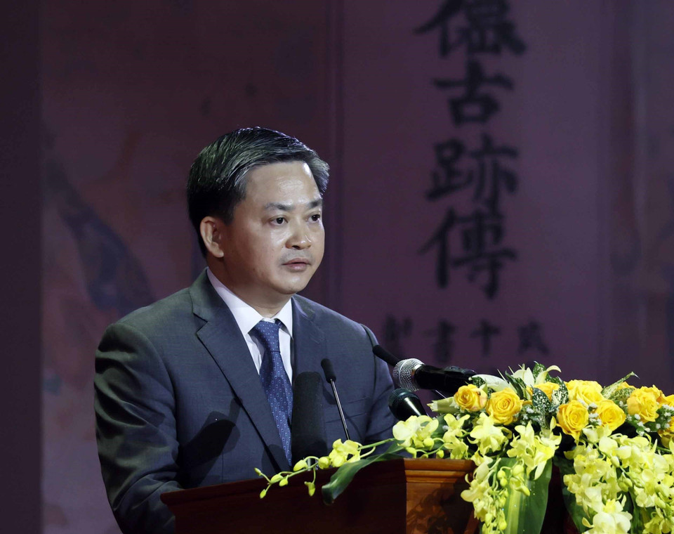 Đồng chí Lê Đức Thọ, Ủy viên Trung ương Đảng, Bí thư Tỉnh uỷ Bến Tre phát biểu. (Ảnh: Thống Nhất/TTXVN)