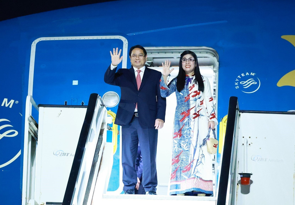 Thủ tướng Phạm Minh Chính và Phu nhân đến Santo Domingo bắt đầu chuyến thăm chính thức Cộng hòa Dominicana. (Ảnh: Dương Giang/TTXVN)