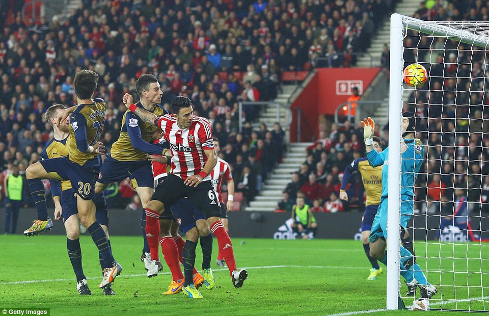 Đến phút 69, tỷ số đã là 3-0 sau pha lập công của Jose Miguel Fonte.