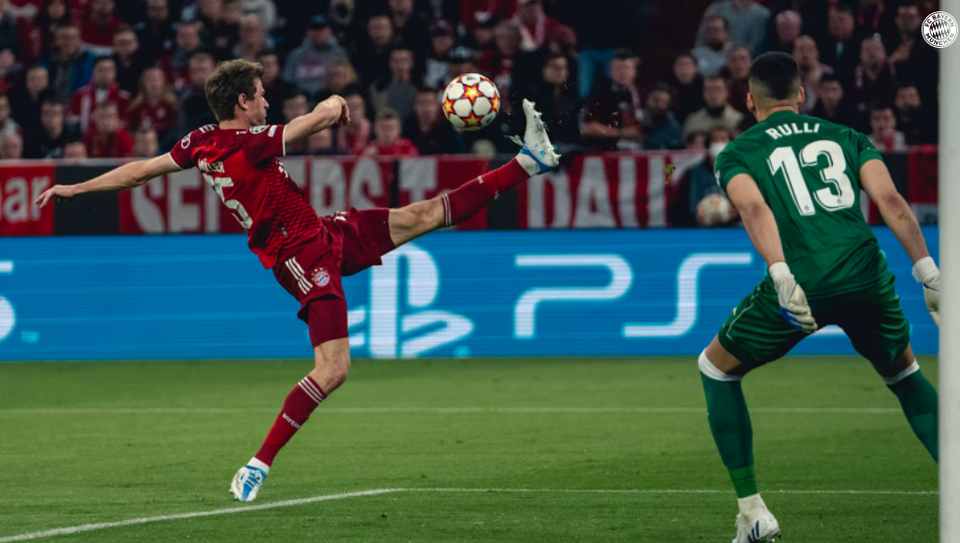 Họ tạo ra sức ép về phía khung thành của Villarreal. (Nguồn: FcBayern)