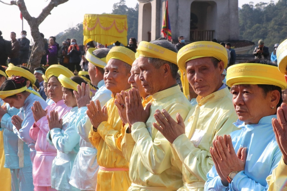 Phật tử tham dự Lễ khai hội Xuân Yên Tử 2023. (Ảnh: Thanh Vân/TTXVN)