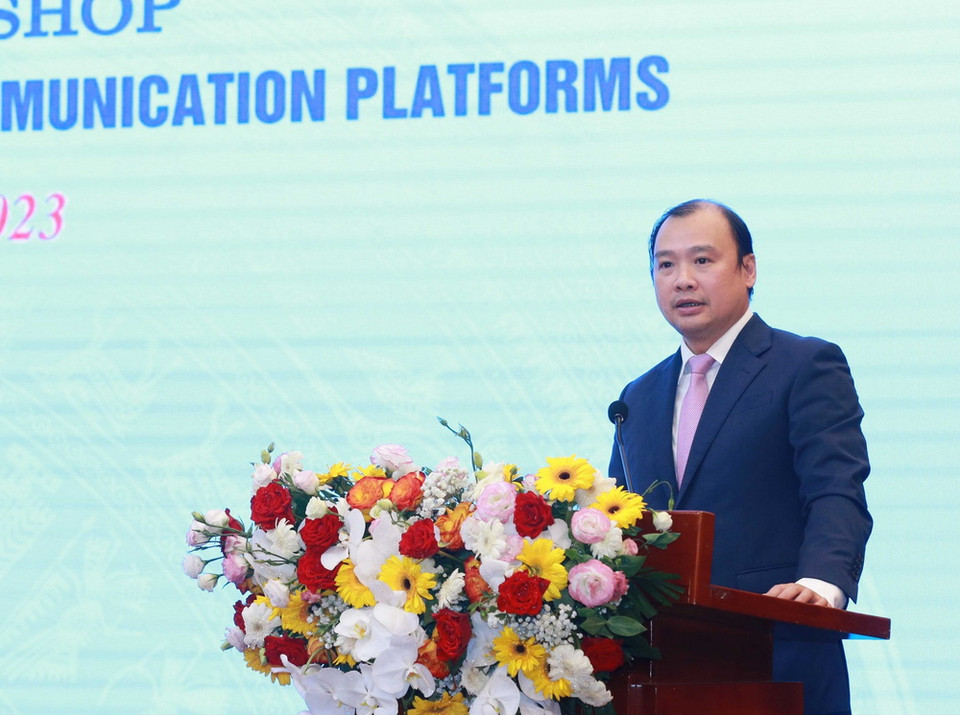 Phó Trưởng Ban Tuyên giáo Trung ương Lê Hải Bình phát biểu khai mạc hội thảo. (Ảnh: Phương Hoa/TTXVN)