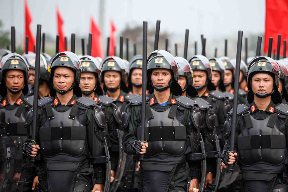 Cán bộ, chiến sỹ Cảnh sát Cơ động tham dự buổi tổng duyệt. (Ảnh: Phạm Kiên/TTXVN)