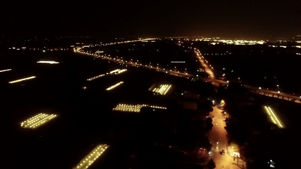 Quang cảnh thôn Hạ Lôi khi dỡ cách ly. (Ảnh: Minh Quyết/TTXVN)