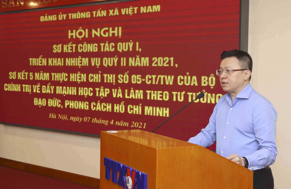 Ủy viên Trung ương Đảng, Bí thư Đảng ủy, Phó Tổng giám đốc TTXVN Lê Quốc Minh phát biểu. (Ảnh: Tuấn Đức/TTXVN)