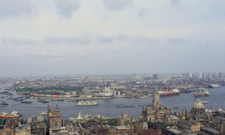 Thành phố Thượng Hải năm 1987 bên dòng sông Hoàng Phố.(Nguồn: Diply)