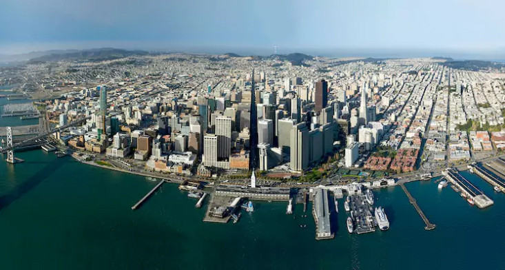 100 năm sau đã trở thành thành phố xinh đẹp bên bờ vịnh. (Nguồn: Diply)