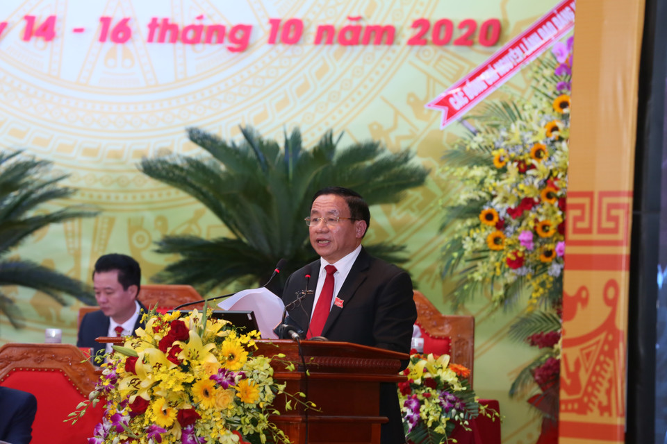 Ông Lê Đình Sơn, Bí thư Tỉnh ủy Hà Tĩnh phát biểu tại Đại hội. (Ảnh: Phan Quân/TTXVN)