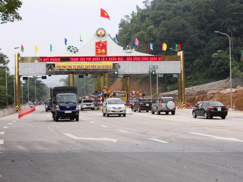 Trạm thu phí Quốc lộ 6 đoạn Xuân Mai-Hòa Bình đã sẵn sàng tổ chức thu phí. (Ảnh: Việt Hùng/Vietnam+)