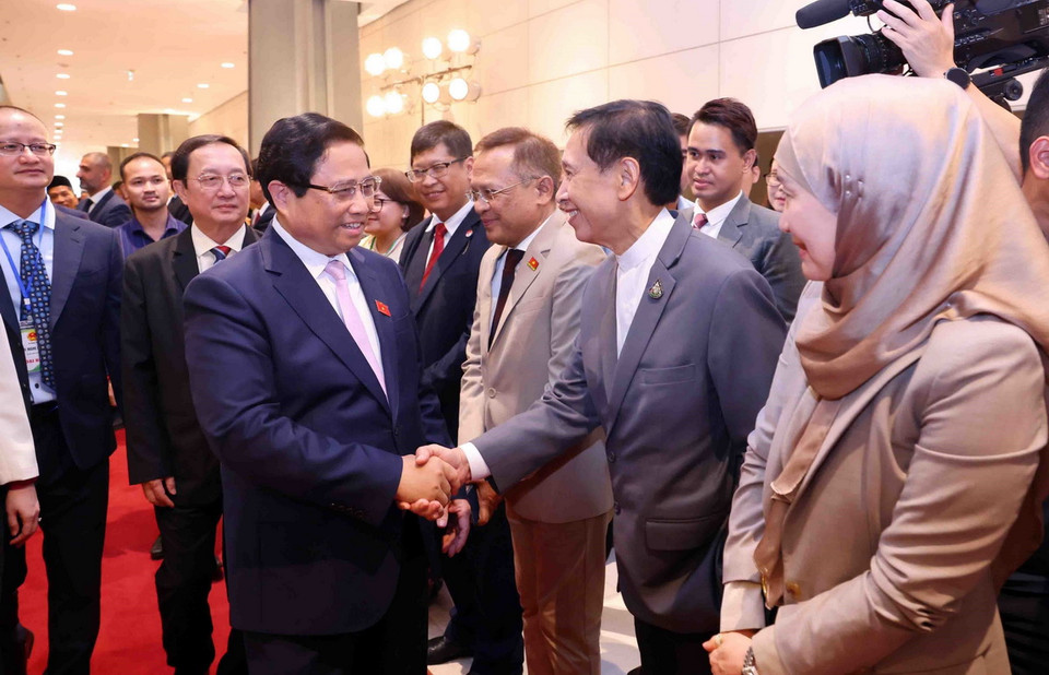 Thủ tướng Phạm Minh Chính với các đại biểu tham dự hội nghị. (Ảnh: Phạm Kiên/ TTXVN)